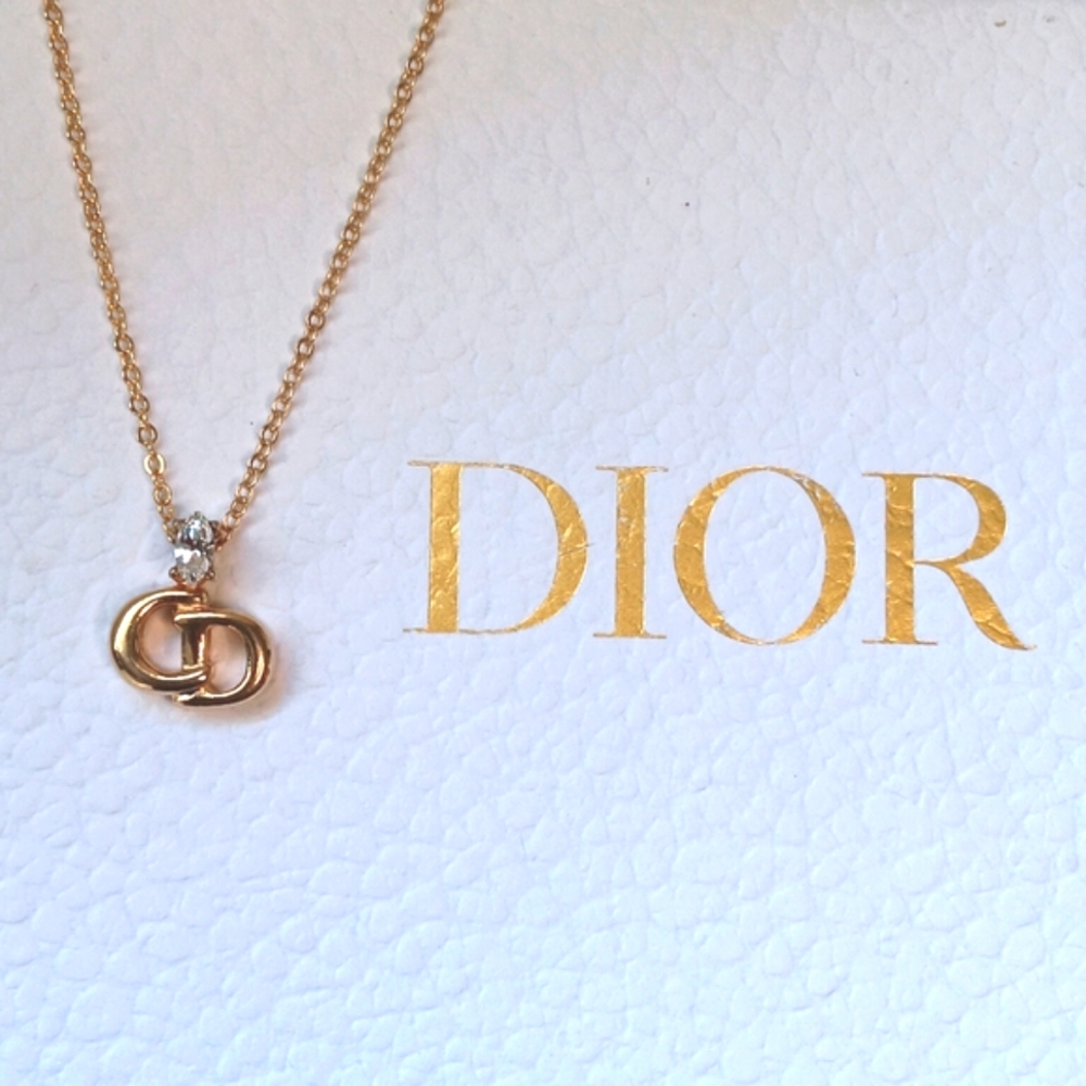Christian Dior ✨️Cat Eye Gemstone Pendant 1990s Vintage Gold Plated Necklace - Picture 3 of 13